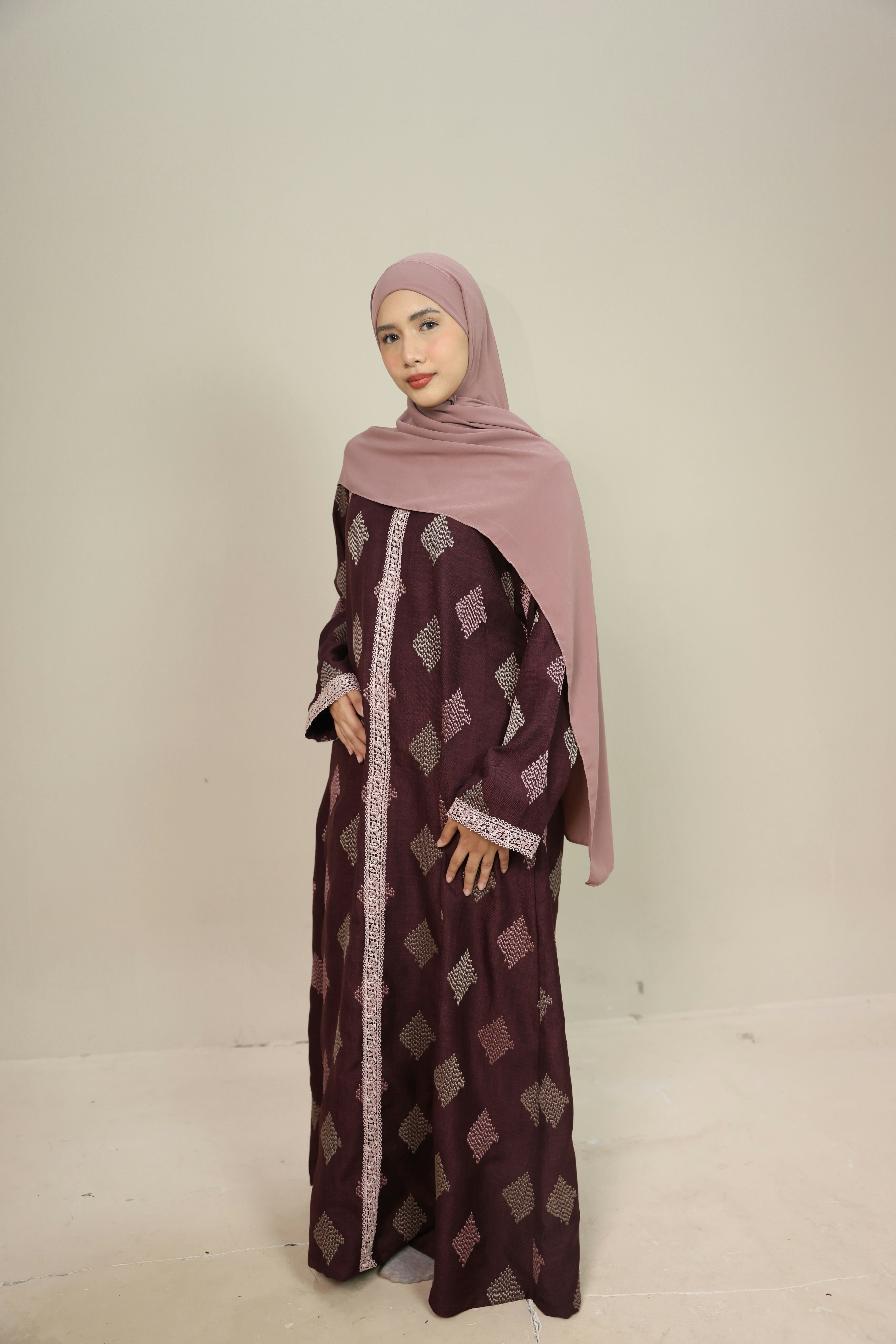 Noir Abaya