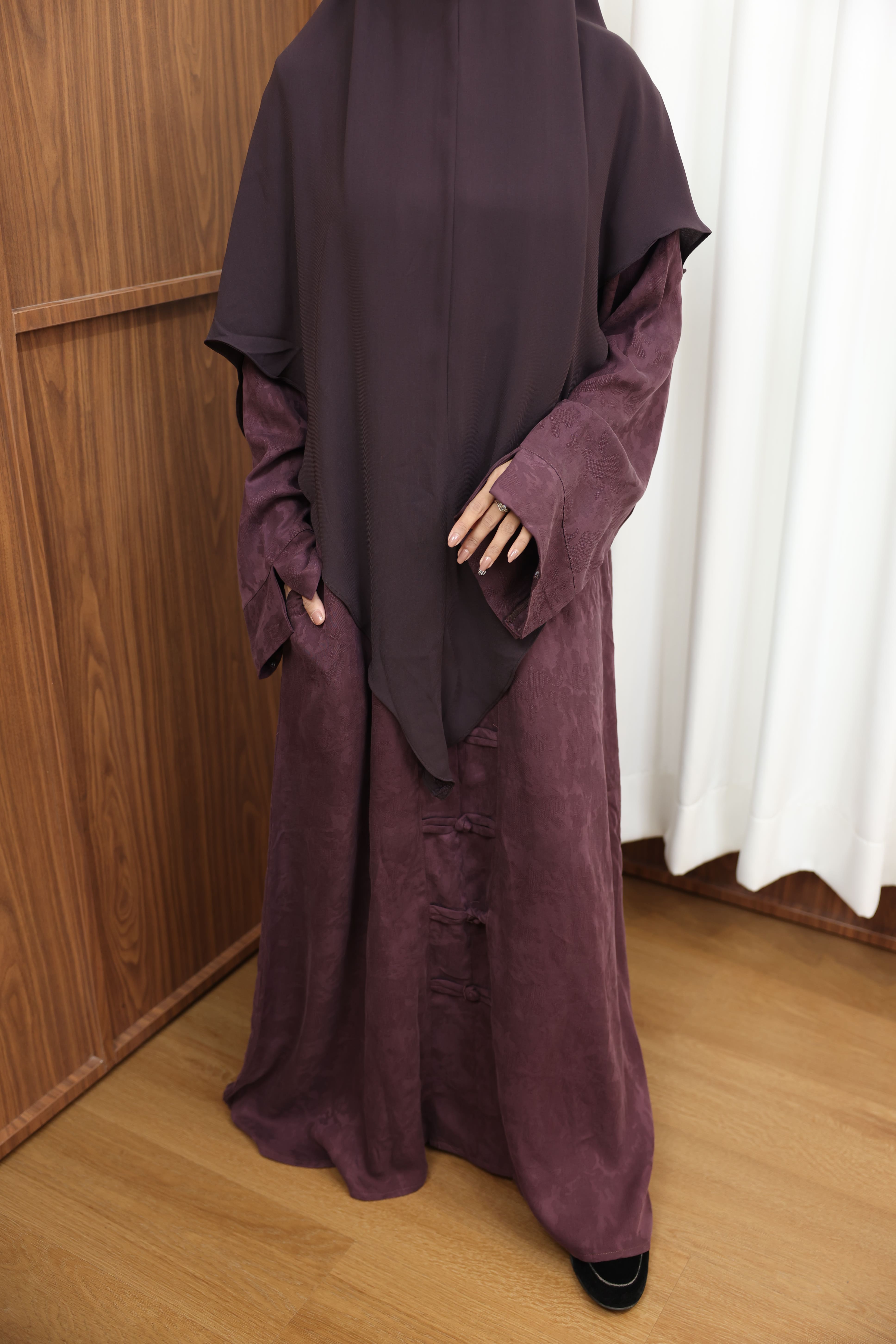 Humaira Cupro Choengsam